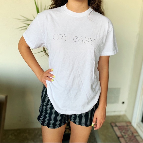 BRANDY MELVILLE CRYBABY GRAPHIC TEE - Picture 2 of 2